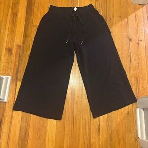 Black AirEssential Wide-Leg Pants